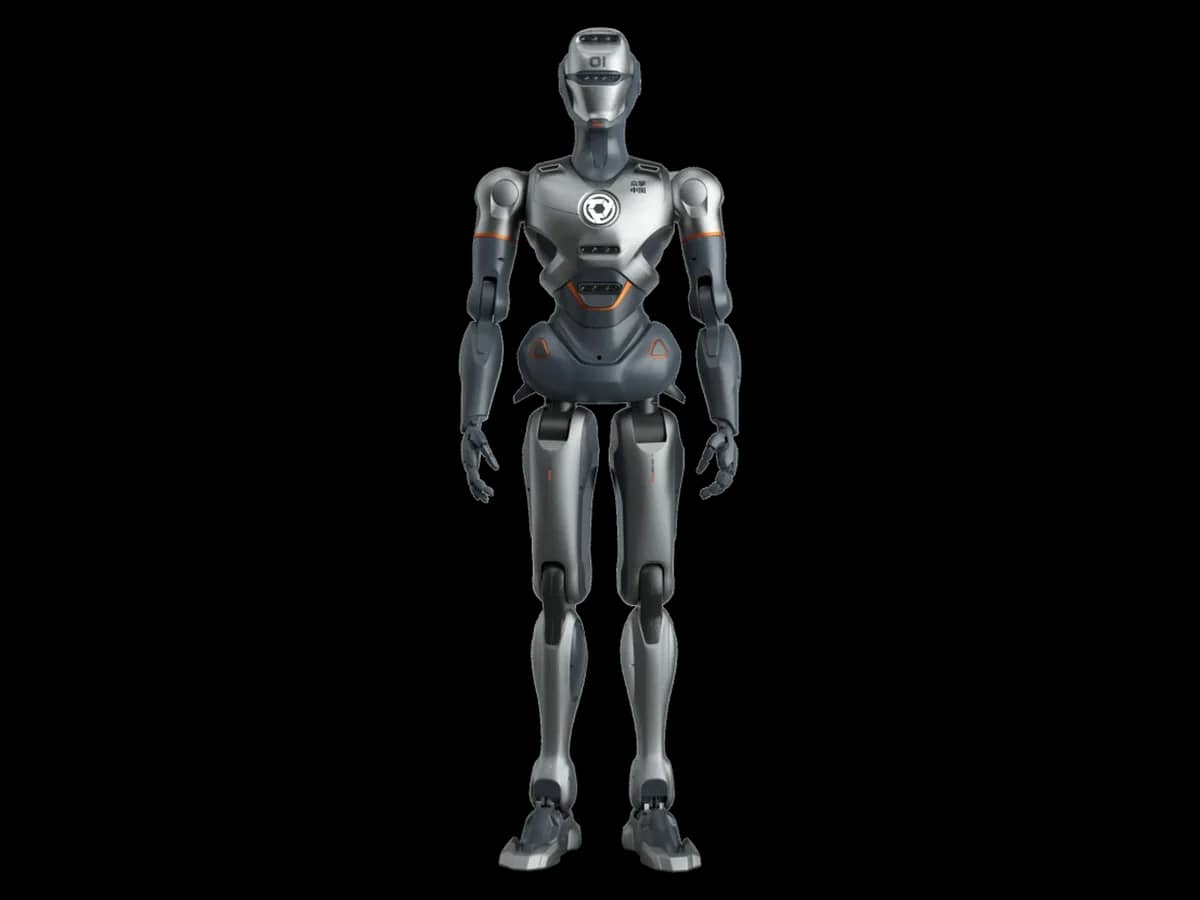 EngineAI SE01