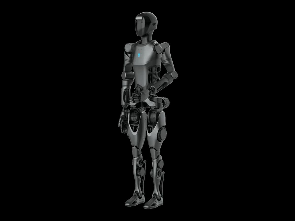 PUDU D9 - Benzer Robot